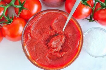 خواص رب گوجه فرنگی خانگی؛ فواید، مضرات و تأثیر آن بر سلامت بدن